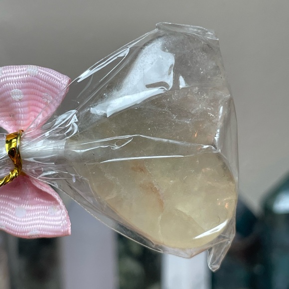 Citrine Heart Shaped Crystal Lolipop (Not real candy) - Picture 3 of 3